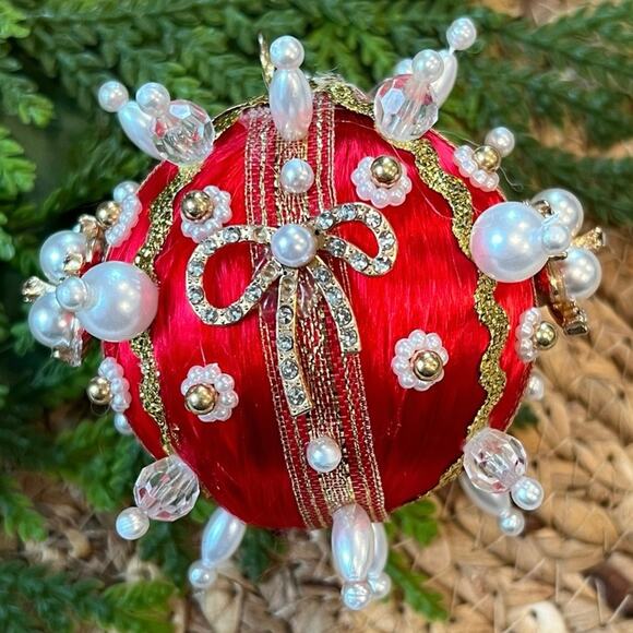 Beaded Push Pin Satin Thread Ball Christmas Ornament Mid Century Vintage Style - Picture 1 of 8